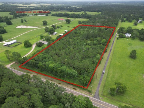 Photo of 9 Fm 1774, Plantersville, TX 77363 (MLS # 86415185)