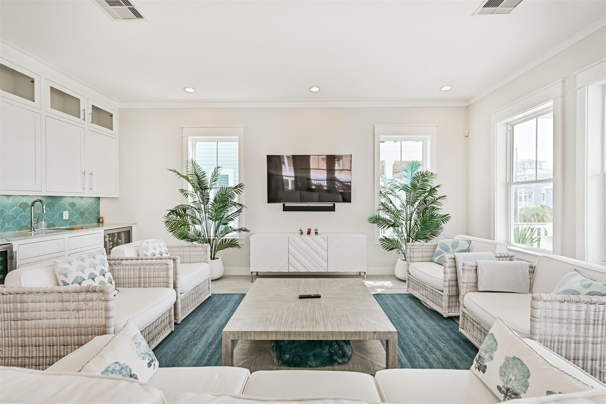 11386 Beachside Drive