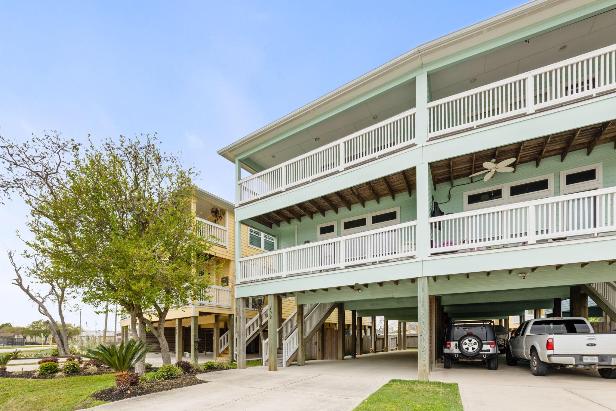 709 N Bayshore Drive
