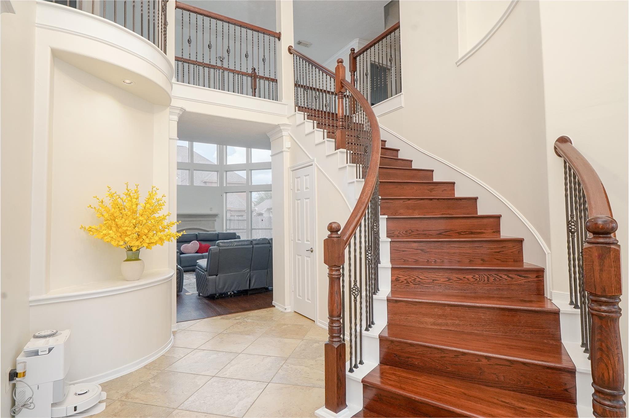 1904 Keswick Court