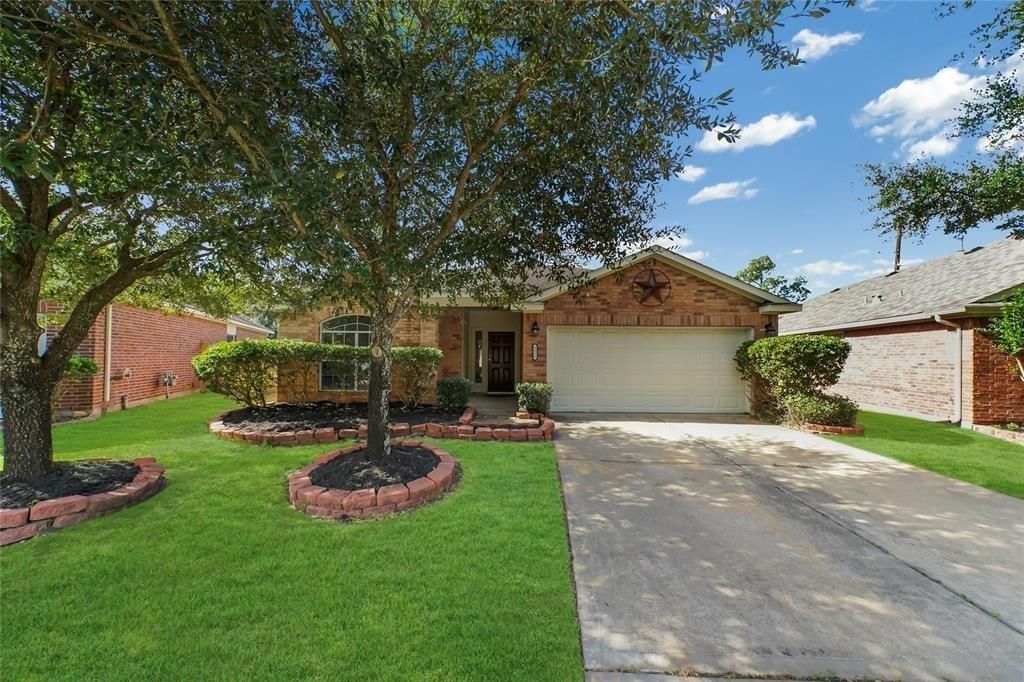 Photo of 3211 Amber Meadow Drive, Katy, TX 77449 (MLS # 10452976)