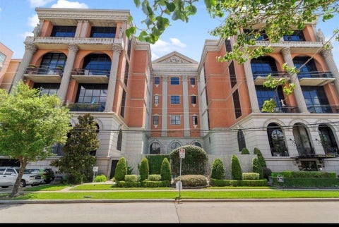 Condo For Sale - 1025 S Shepherd Drive<br/> Houston, TX 77019
