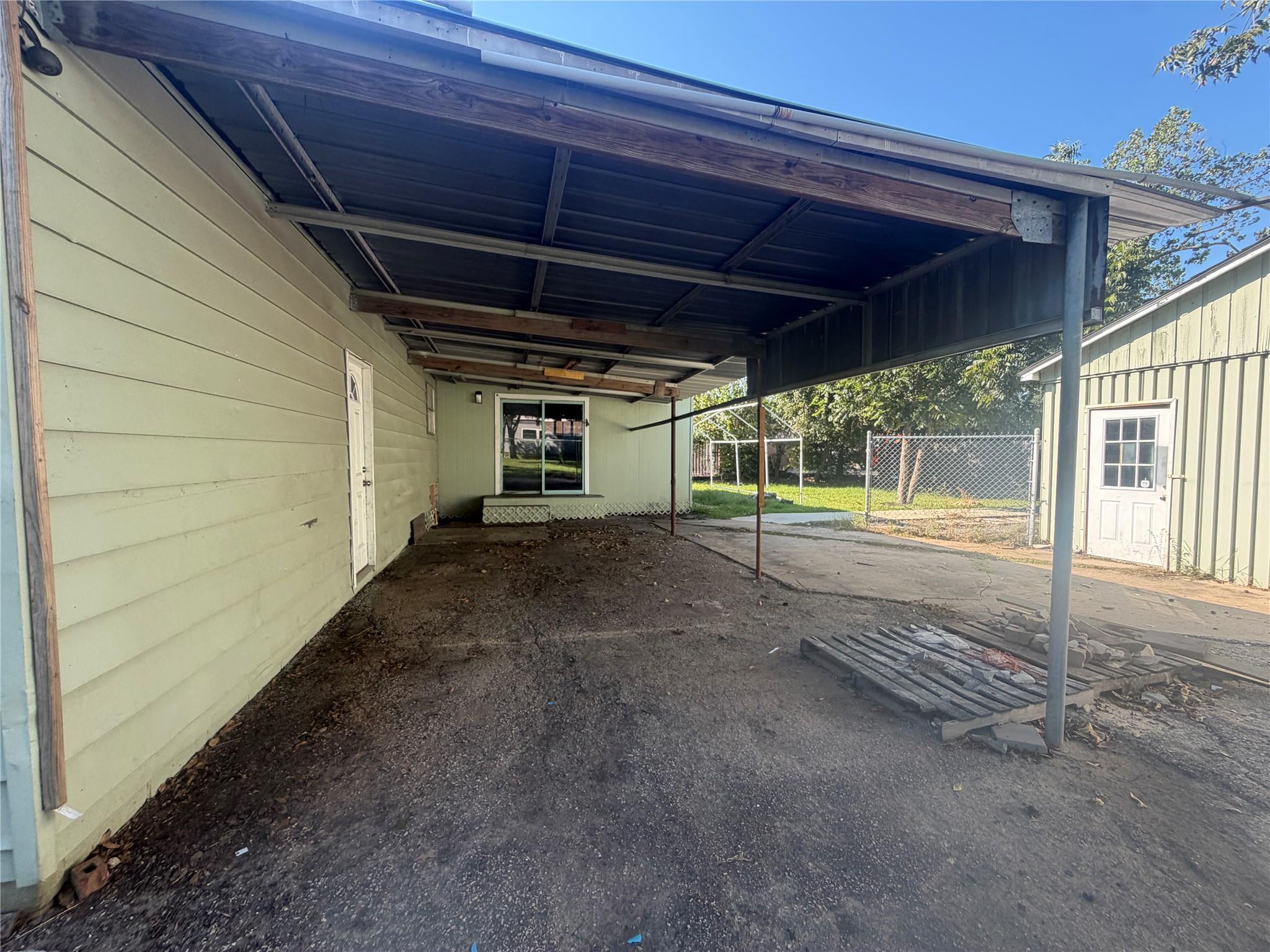 2434 Oleander Drive