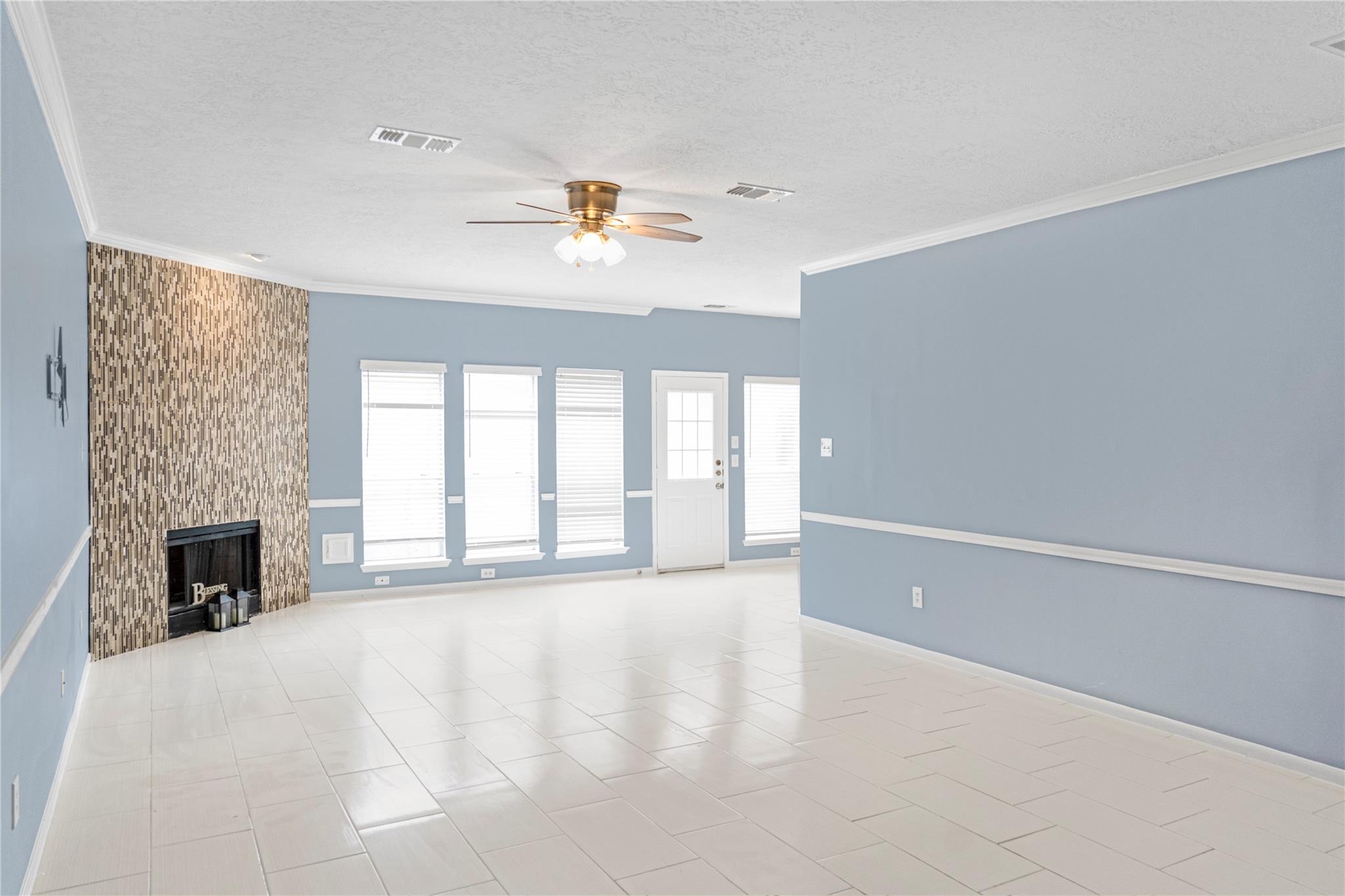 1405 El Camino Village Drive