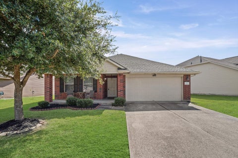 Photo of 2711 Copeland Mill Lane, Houston, TX 77047 (MLS # 49547994)