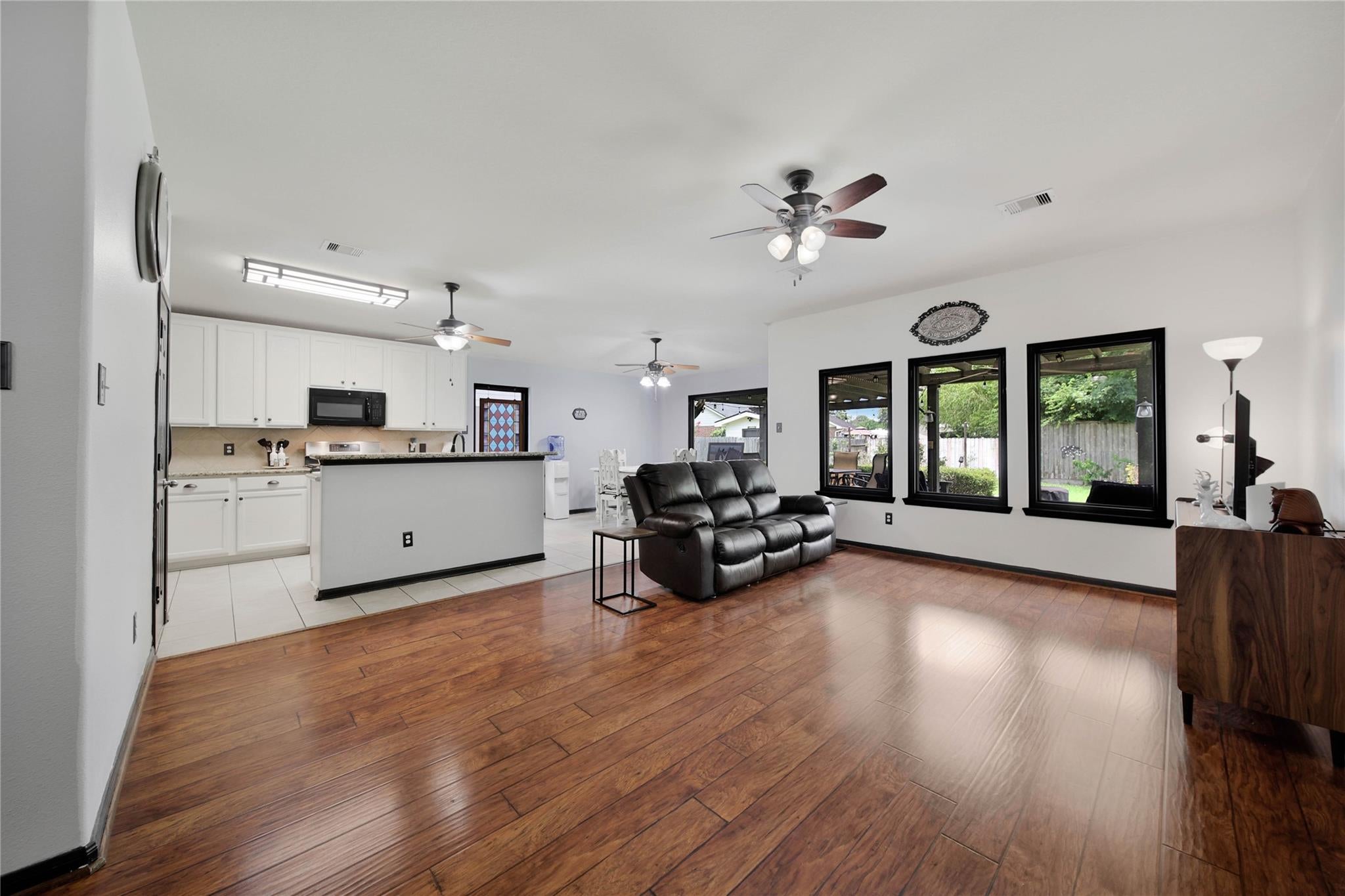 614 Linden Manor Court