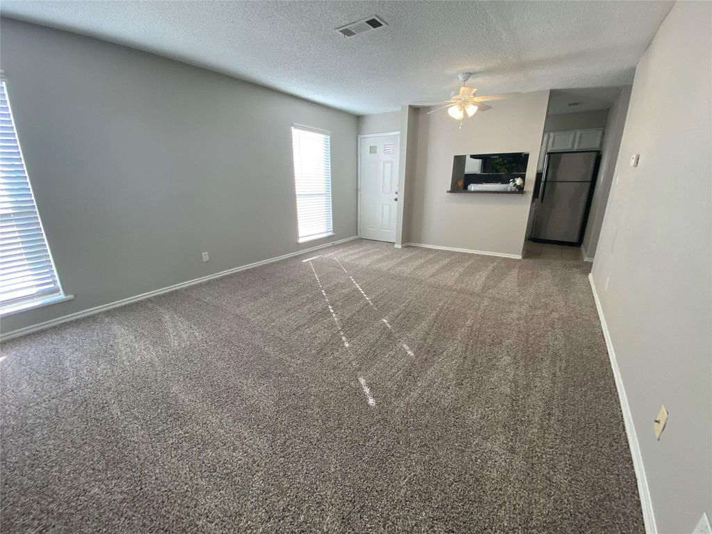 Photo of 2501 Gulf Freeway #274, Dickinson, TX 77539 (MLS # 89252747)
