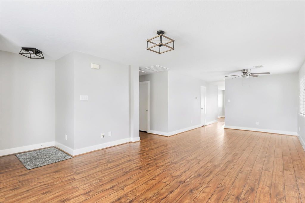 Photo of 20192 Aldens Oak, Kingwood, TX 77339 (MLS # 17623423)