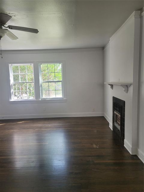 Photo of 5622 Chartres Street #3, Houston, TX 77004 (MLS # 90711261)