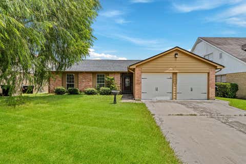 Photo of 11414 Chelsea Walk Drive, Houston, TX 77066 (MLS # 42860716)