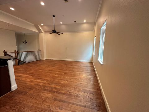 Photo of 6353 Richmond Avenue #121, Houston, TX 77057 (MLS # 85243331)