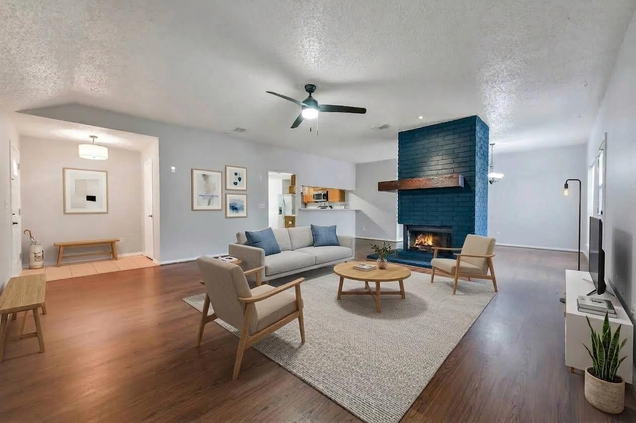 2708 Glendale Drive