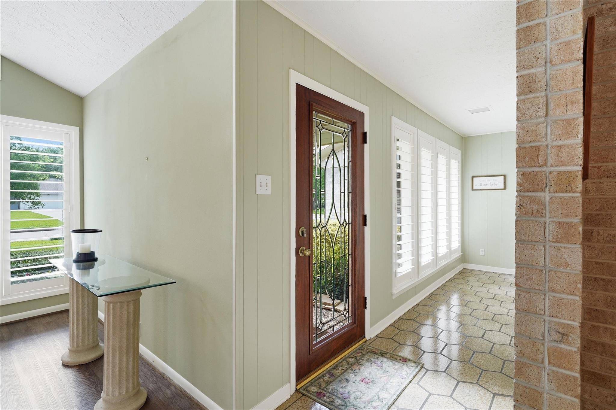 611 Forest Lake Drive