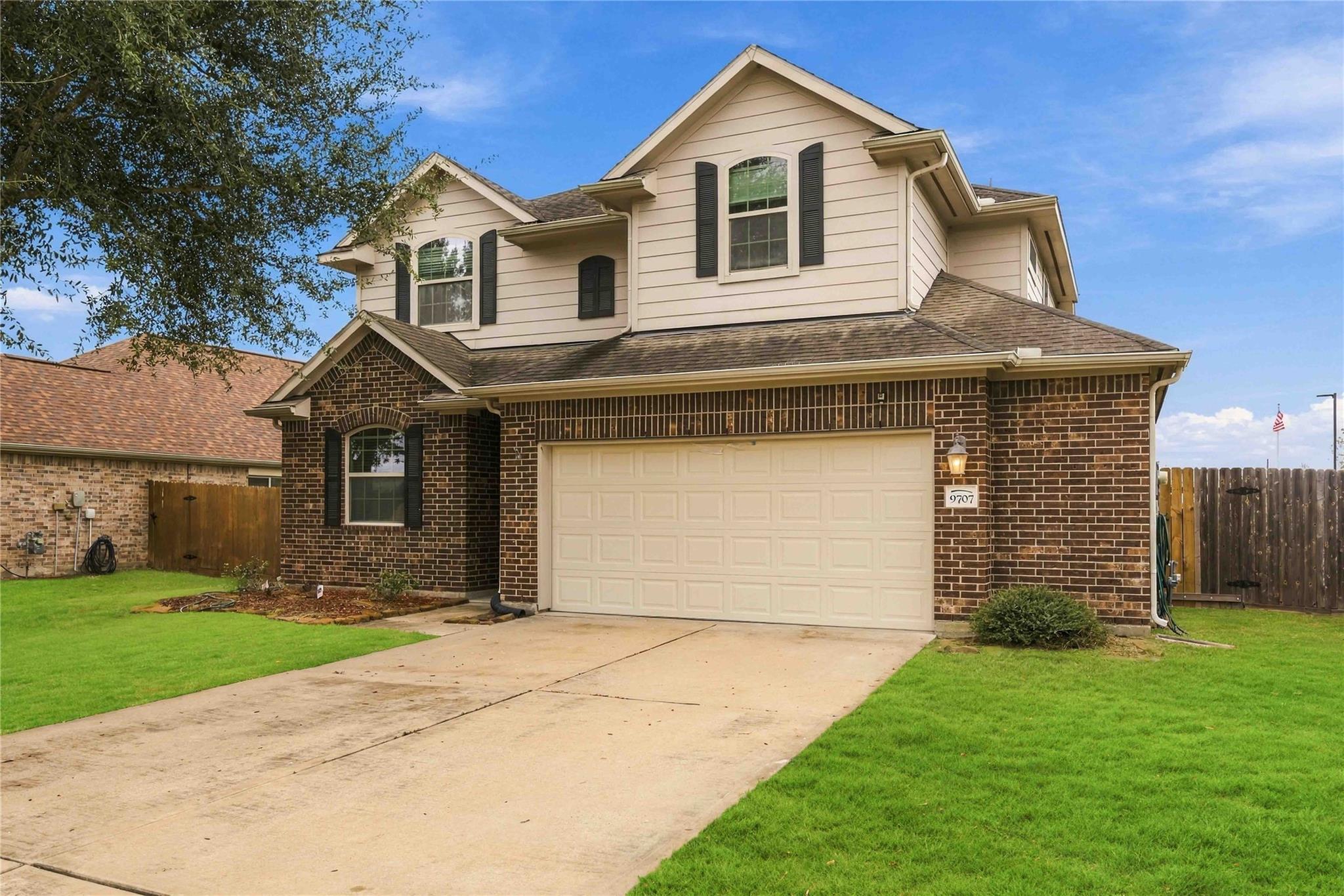 9707 Golden Cypress Drive