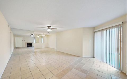 Photo of 9797 Leawood Boulevard #203, Houston, TX 77099 (MLS # 39669160)