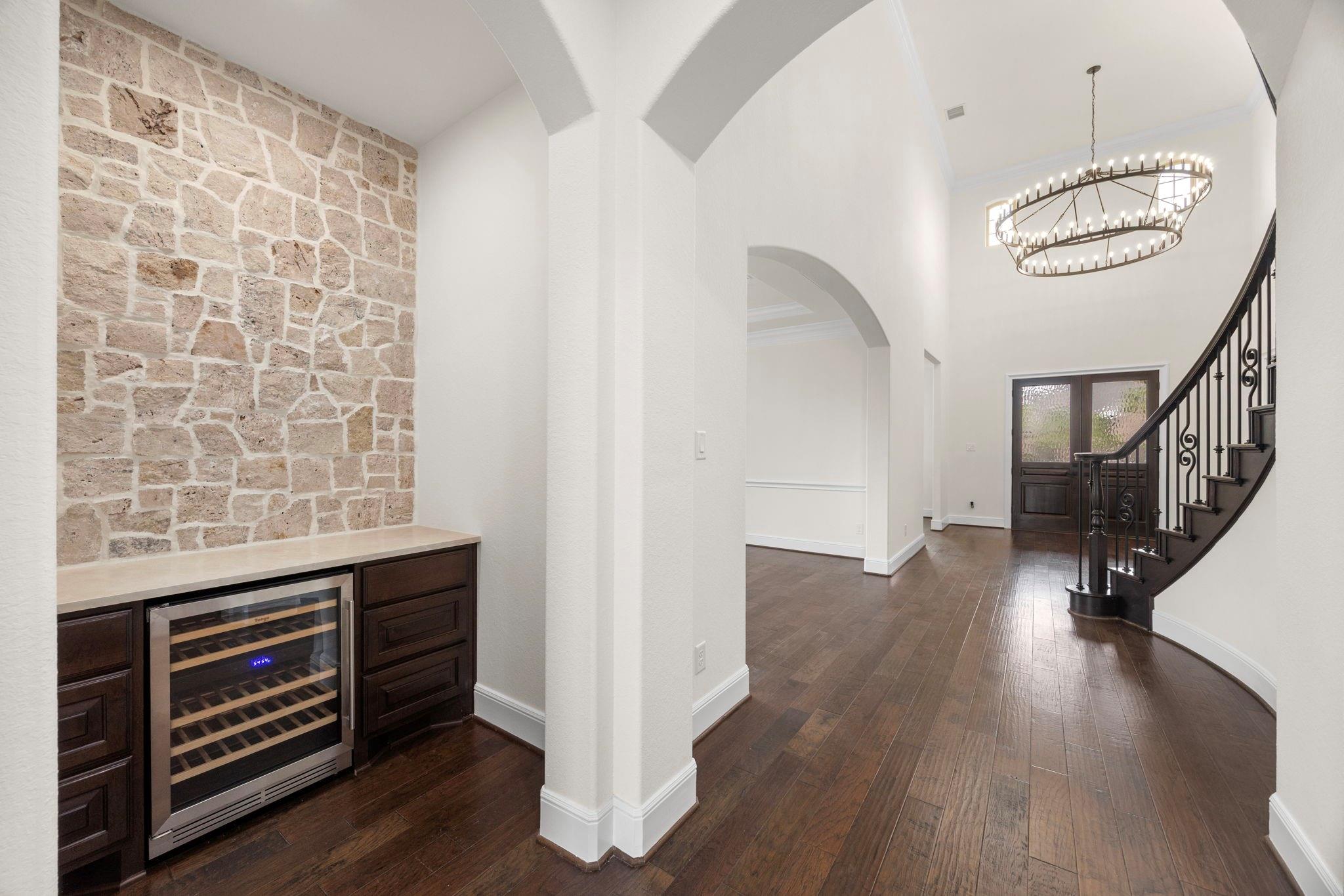 8551 Tombron Grove Road