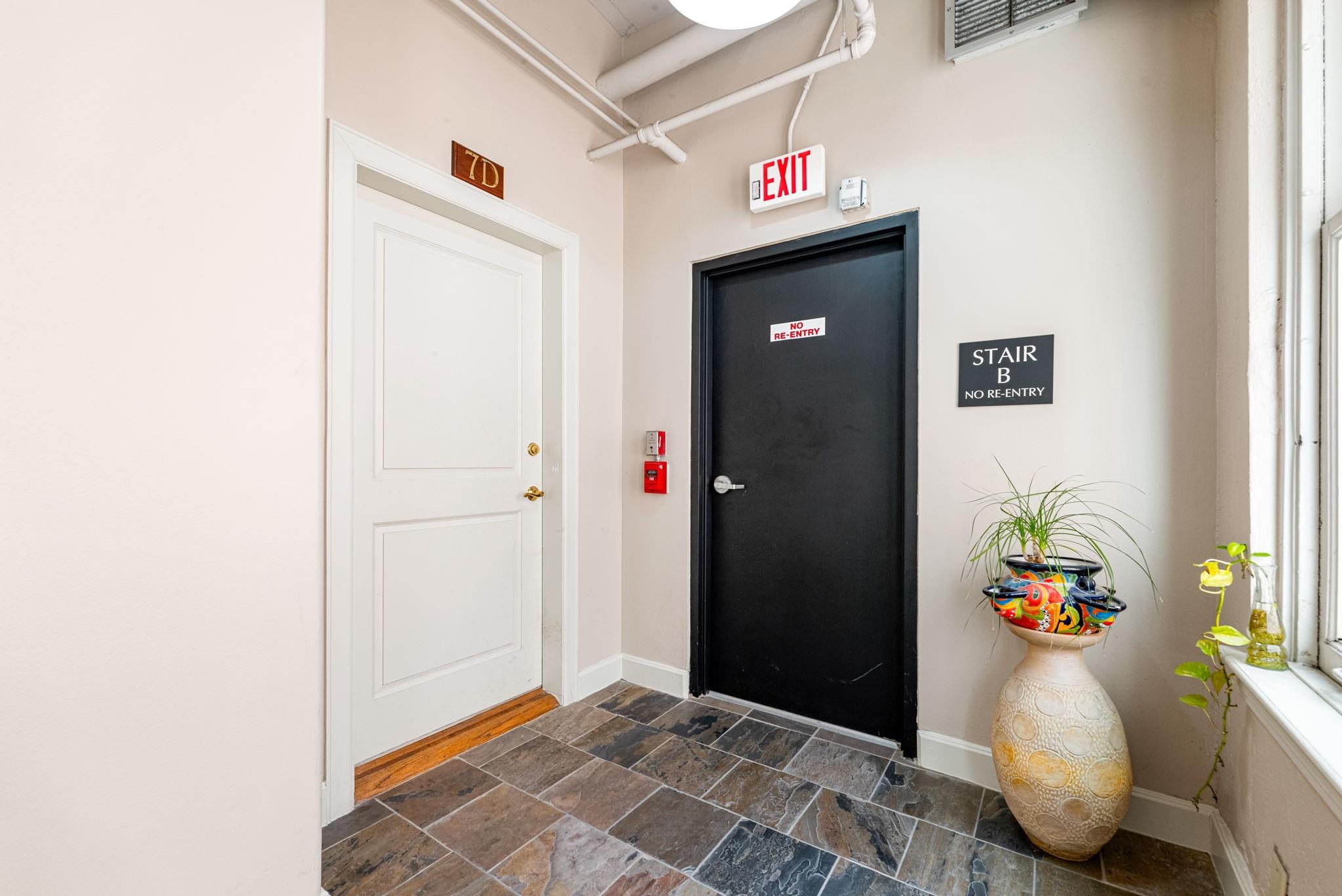 1120 Texas Street 7D