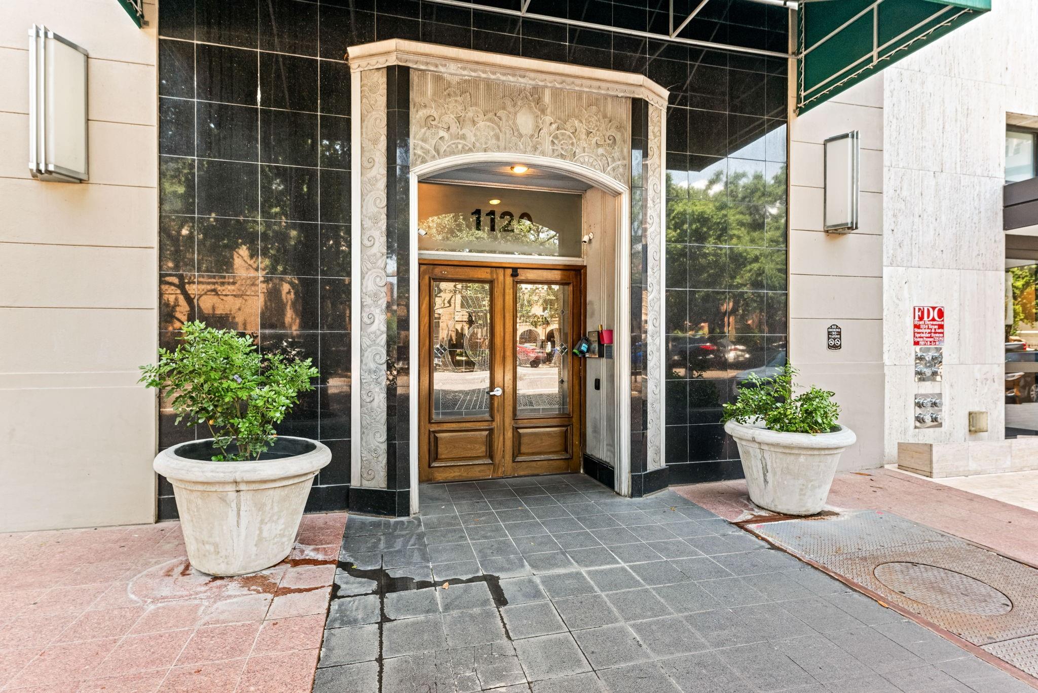 1120 Texas Street 7D