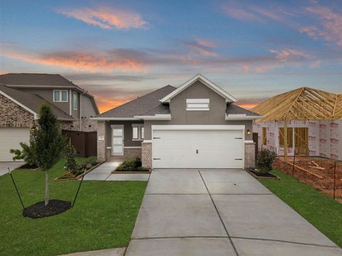 Photo of 2910 Rockwood Drive, Rosharon, TX 77583 (MLS # 75313419)