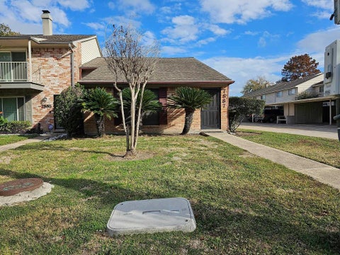 Photo of 7887 Kendalia Drive, Houston, TX 77036 (MLS # 54501902)