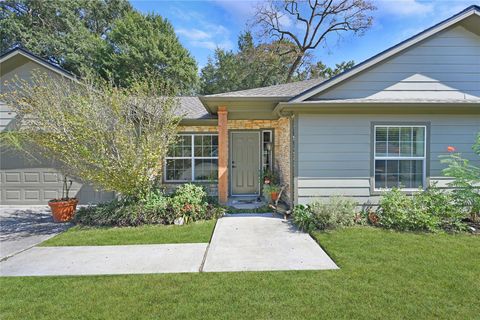131 Kellyn Oaks Drive Conroe TX 77306