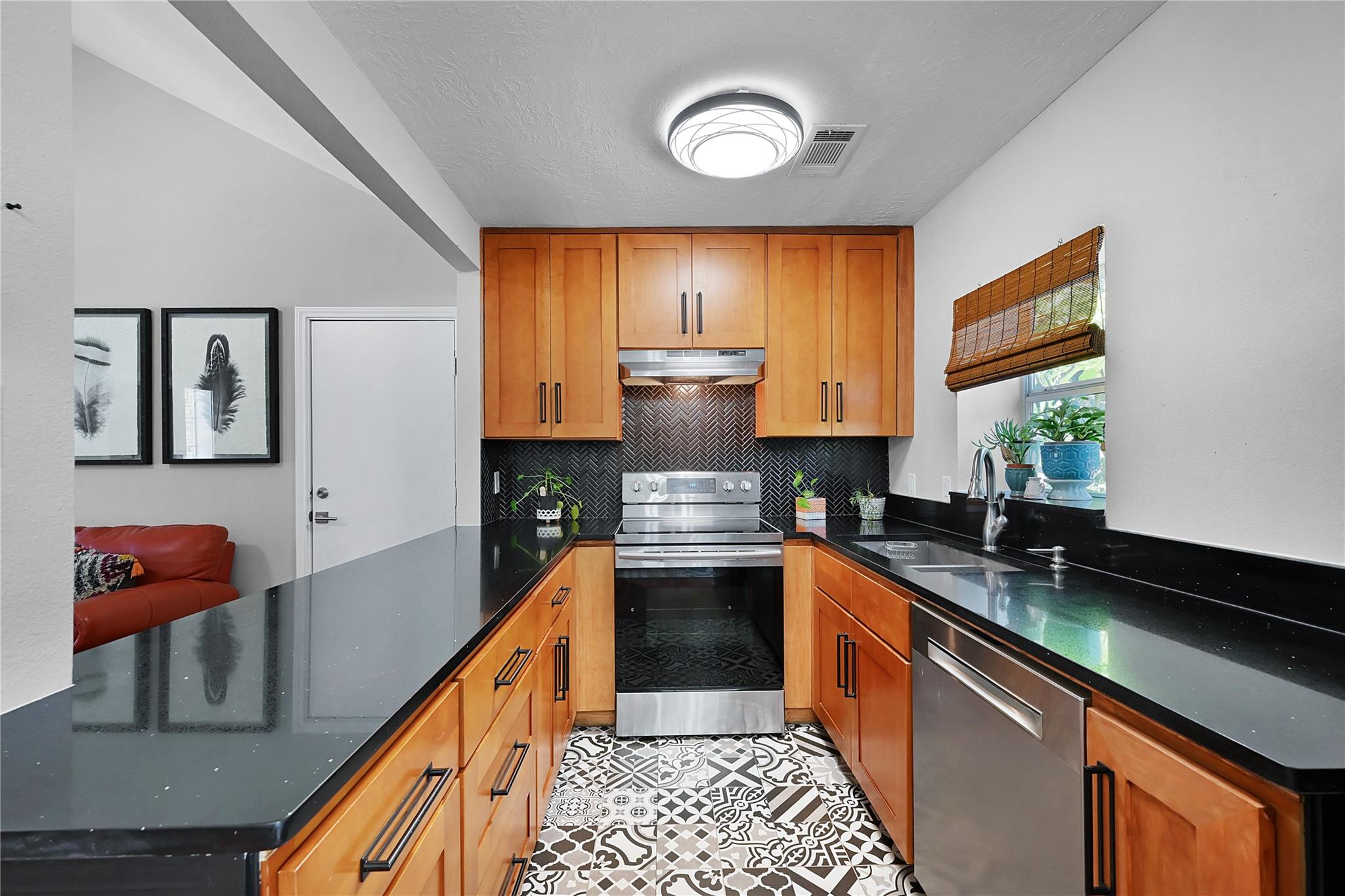 131 Kellyn Oaks Drive