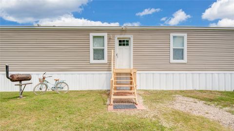 Photo of 5366 West Belt Dr, Brazoria, TX 77422 (MLS # 98557435)