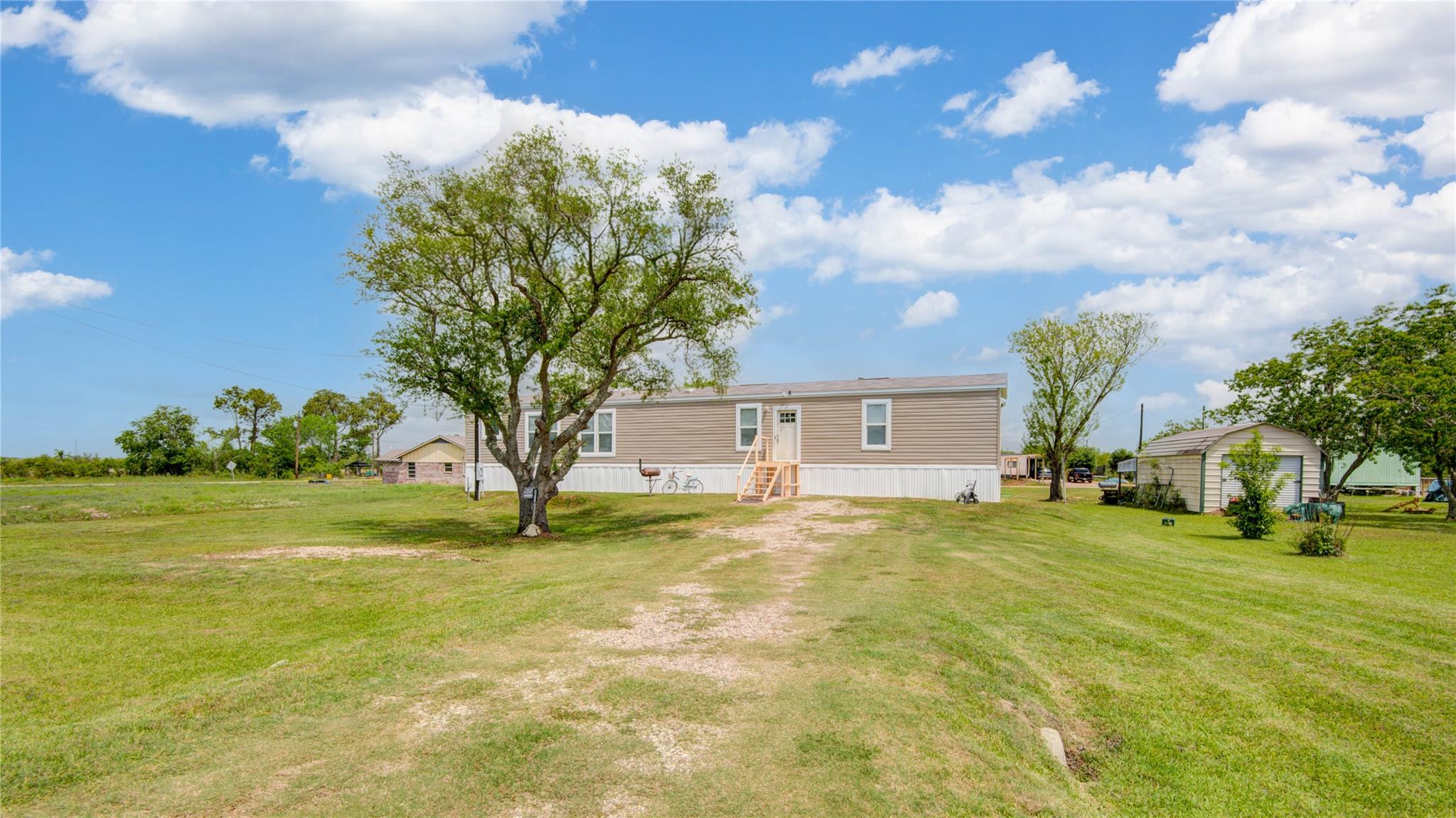 5366 West Belt