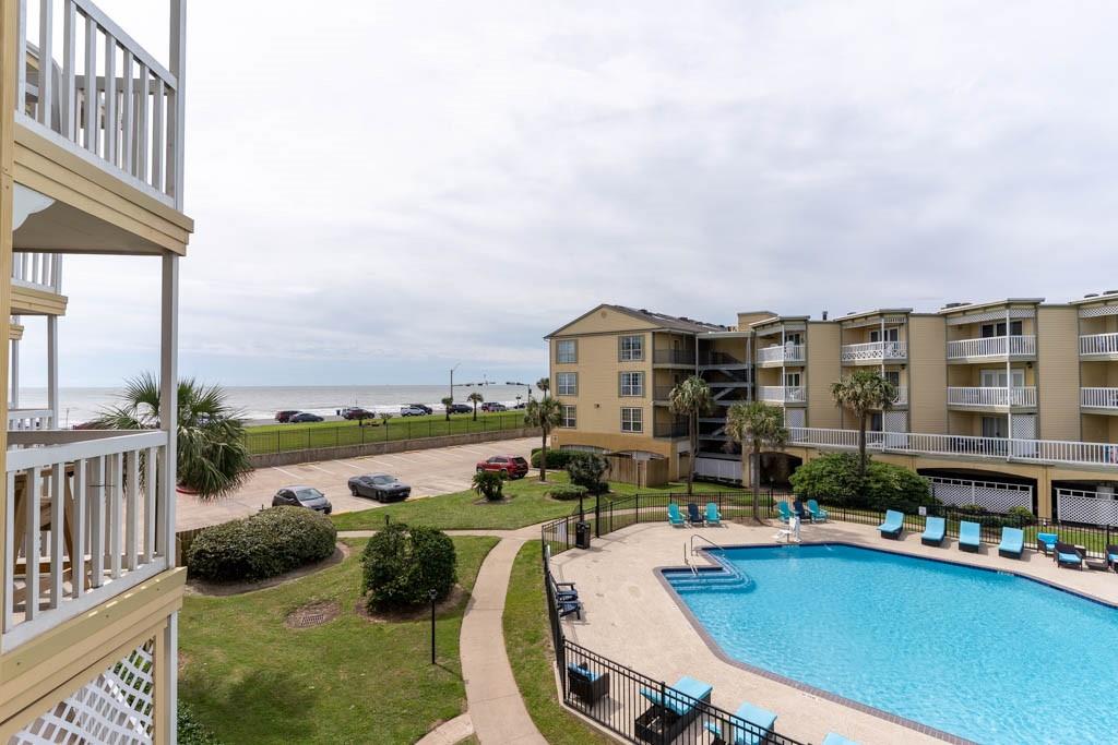 6300 Seawall Boulevard 6206