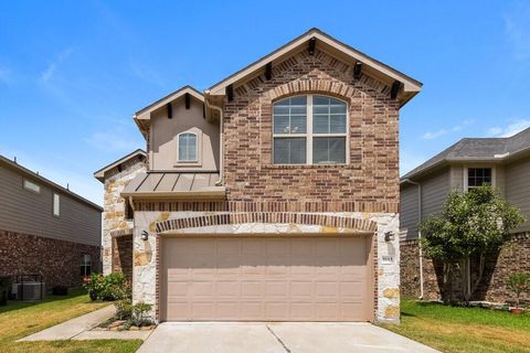 Photo of 5115 Misty Lane, Bacliff, TX 77518 (MLS # 34989519)