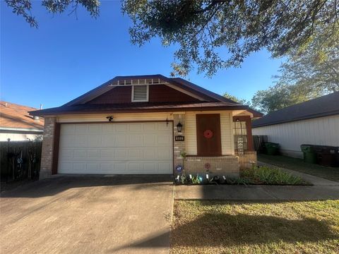 Photo of 903 Greenbriar Loop, Round Rock, TX 78664 (MLS # 12645006)