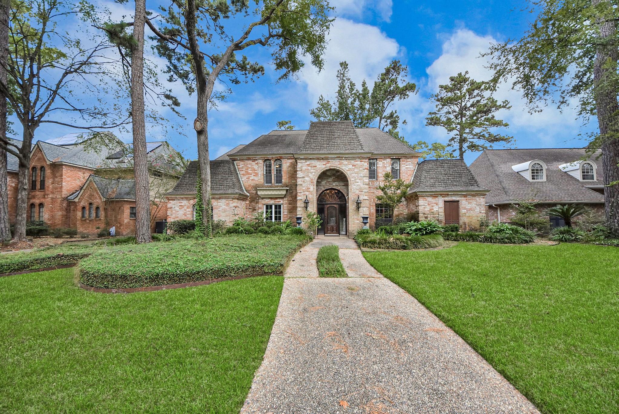 5214 Norborne Lane