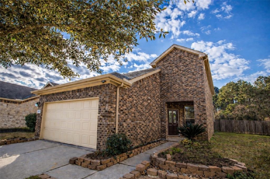 Photo of 14151 Astonshire Lane, Houston, TX 77014 (MLS # 11236723)