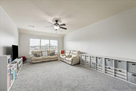 Tiny photo for 2960 Gibbons Hill Lane, League City, TX 77573 (MLS # 13139897)