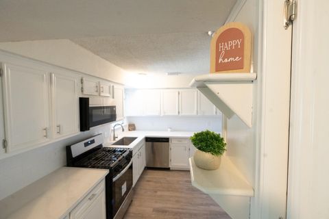 Tiny photo for 5631 Westover Street, Houston, TX 77033 (MLS # 45325296)