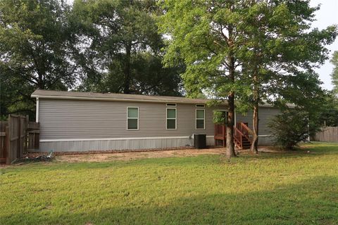 Photo of 16338 Crockett Bend Drive, Conroe, TX 77303 (MLS # 57750840)