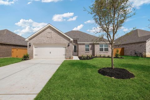 Photo of 14004 Starboard Reach Drive, Texas City, TX 77510 (MLS # 51285599)