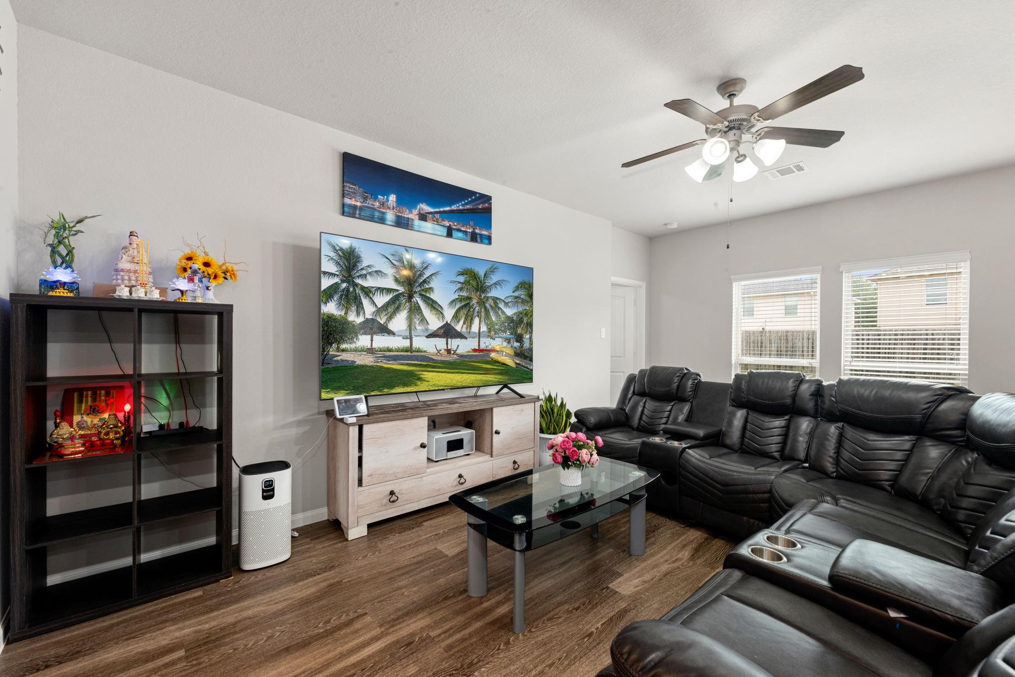 3634 Bright Moon Court