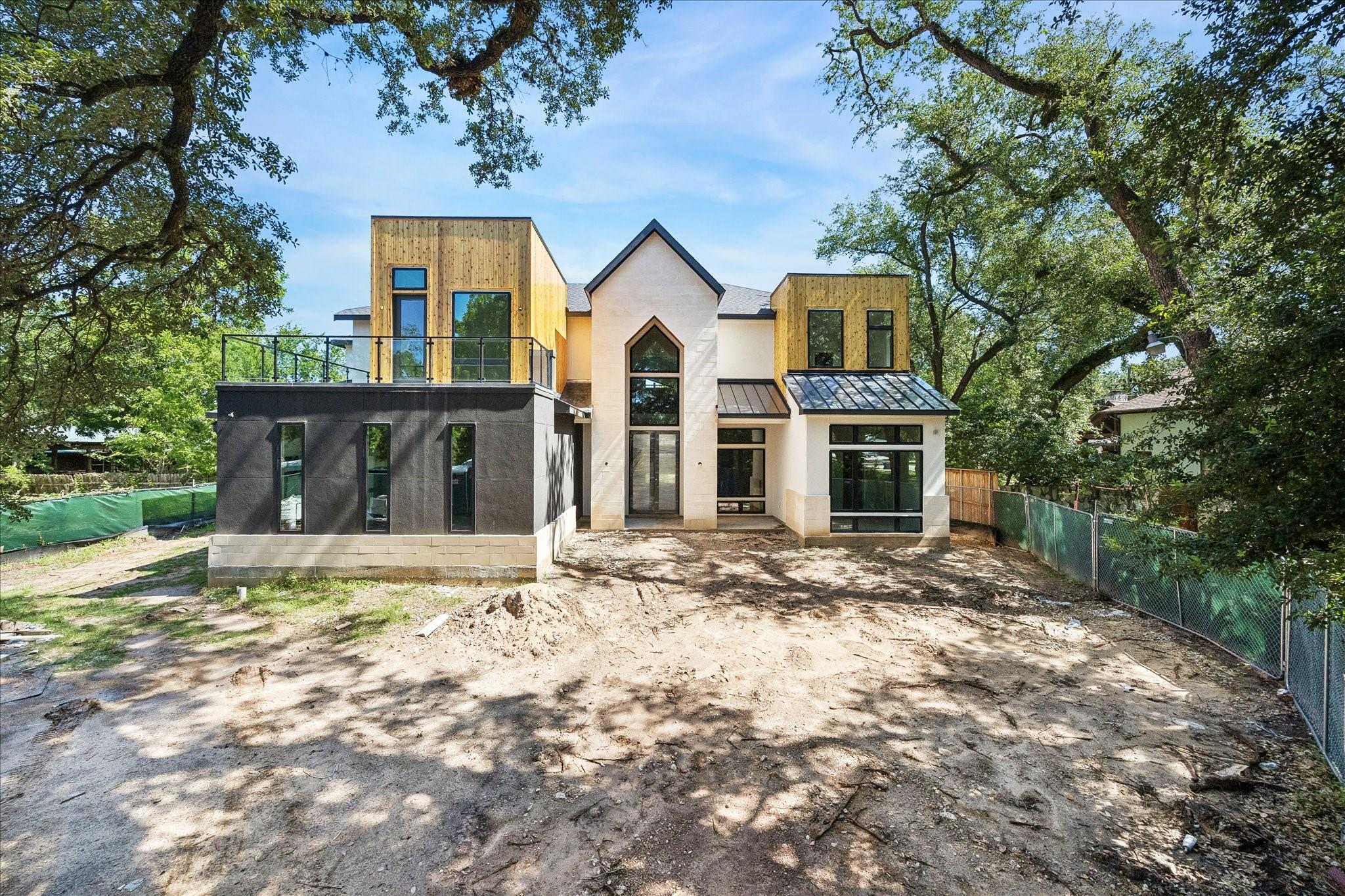 9050 Elizabeth Road