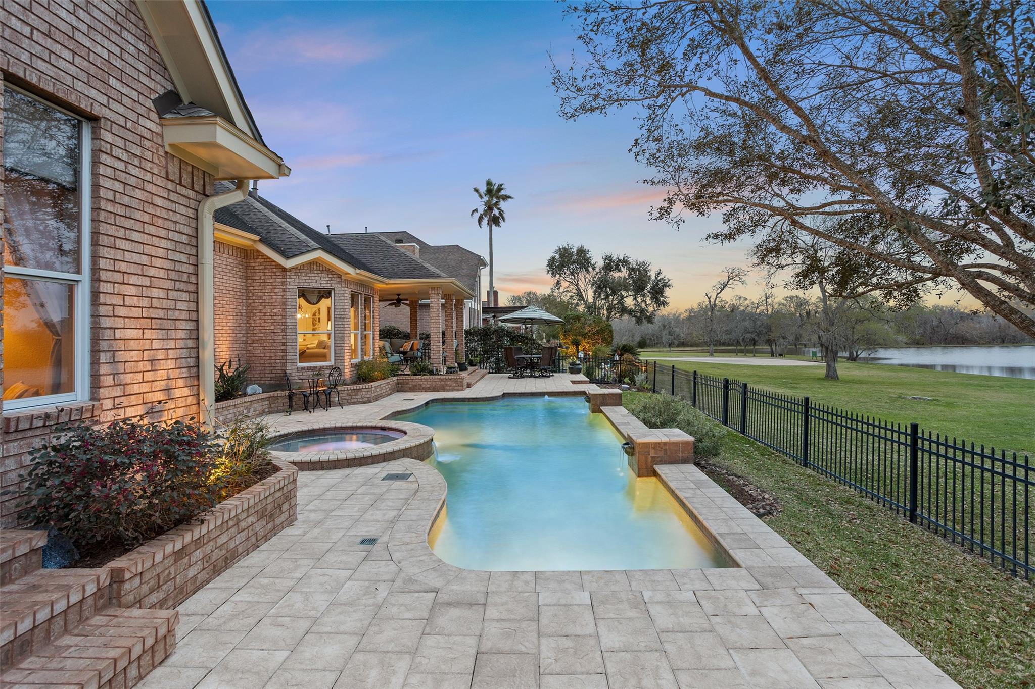 308 Green Oaks Drive