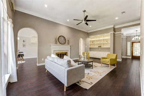 Photo of 3223 Richland Drive, Sugar Land, TX 77478 (MLS # 51407796)