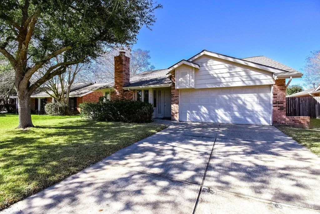 Photo of 3414 Spring Arbor Lane, Sugar Land, TX 77479 (MLS # 94612843)