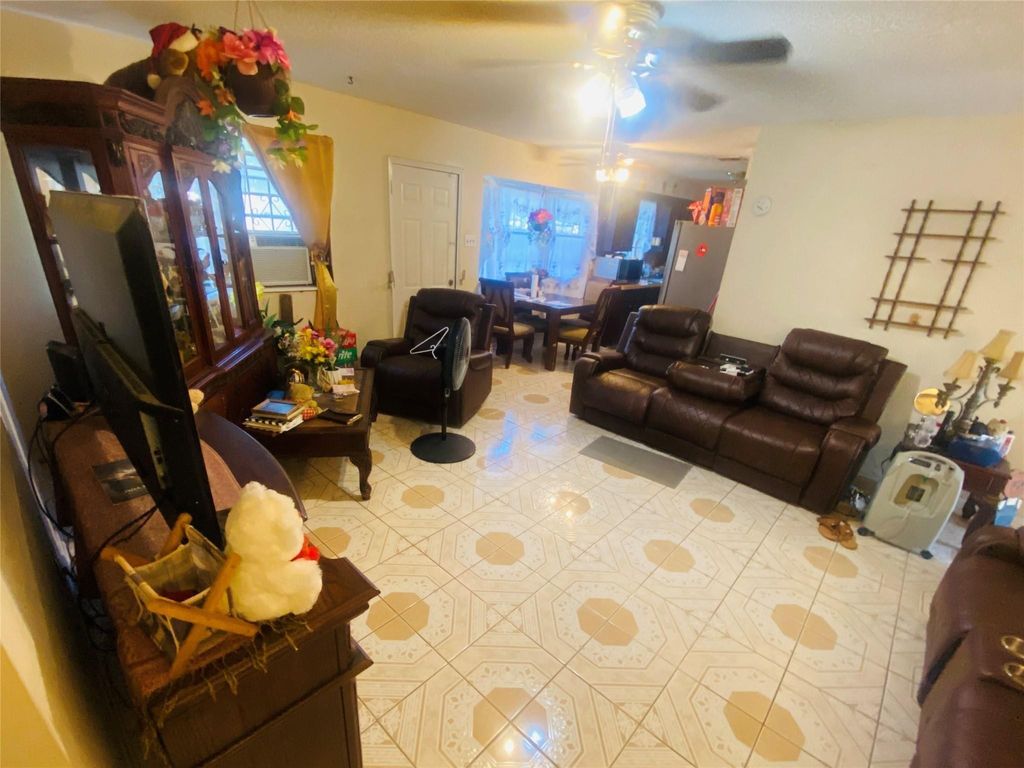 Photo of 15002 Imperial Valley Drive, Houston, TX 77060 (MLS # 45437152)