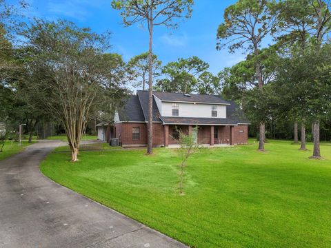 Photo of 691 County Road 351, Alvin, TX 77511 (MLS # 17273857)