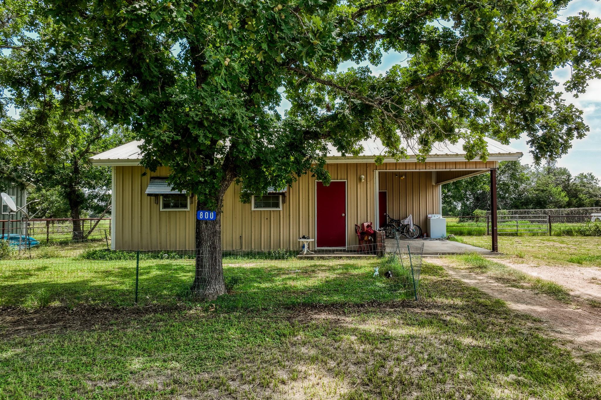 800 Waldeck Road