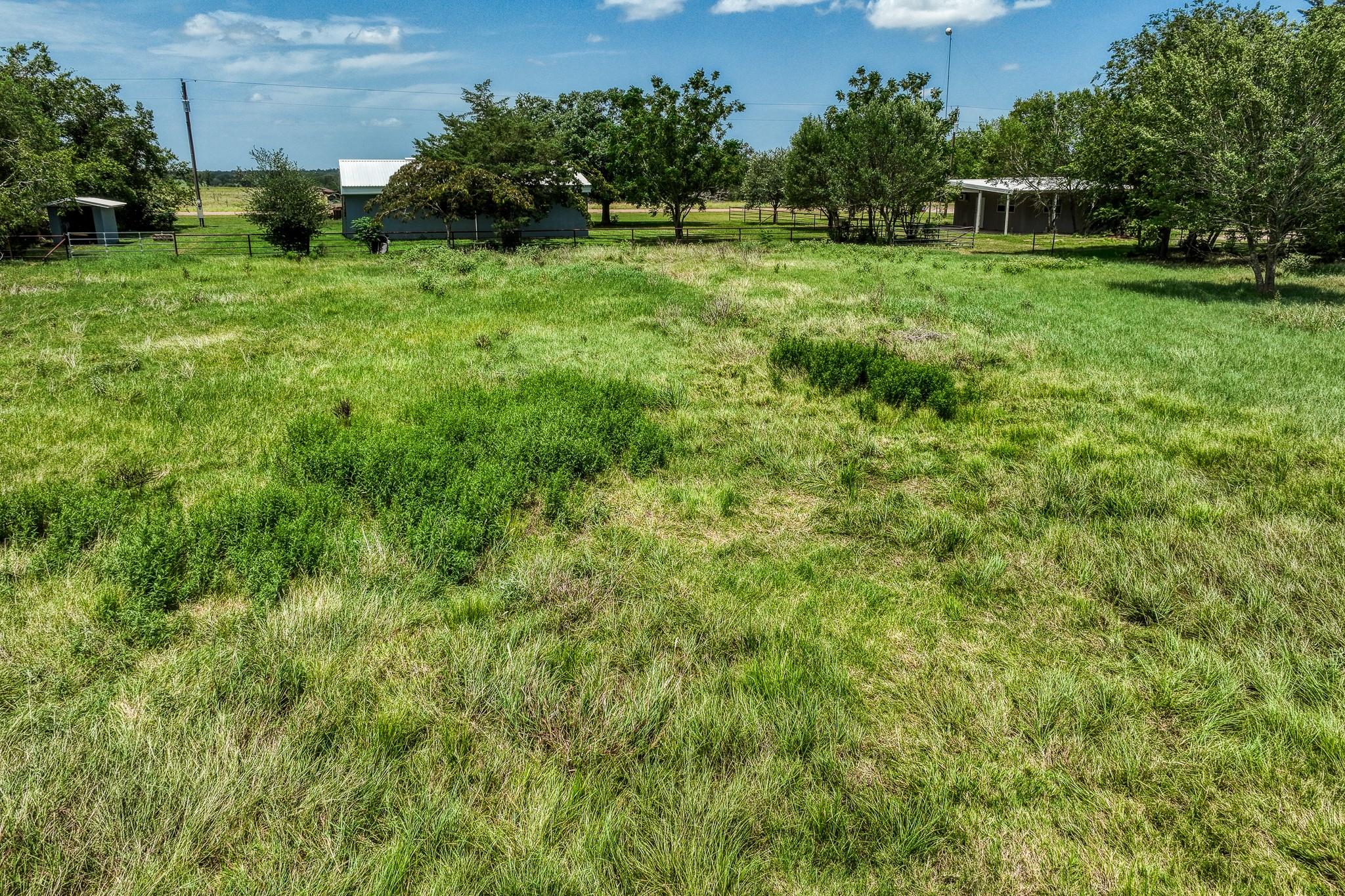 800 Waldeck Road