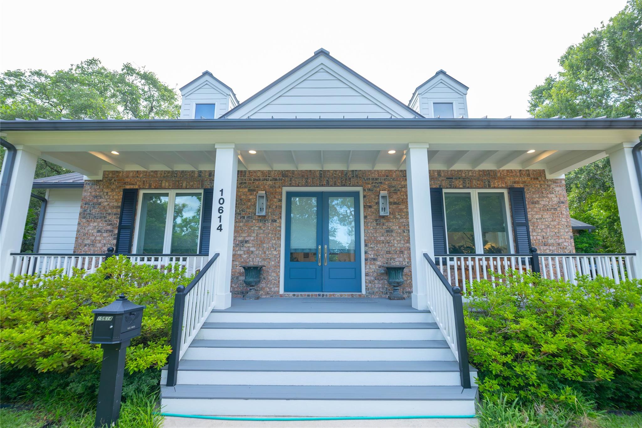 10614 Moonlight Drive