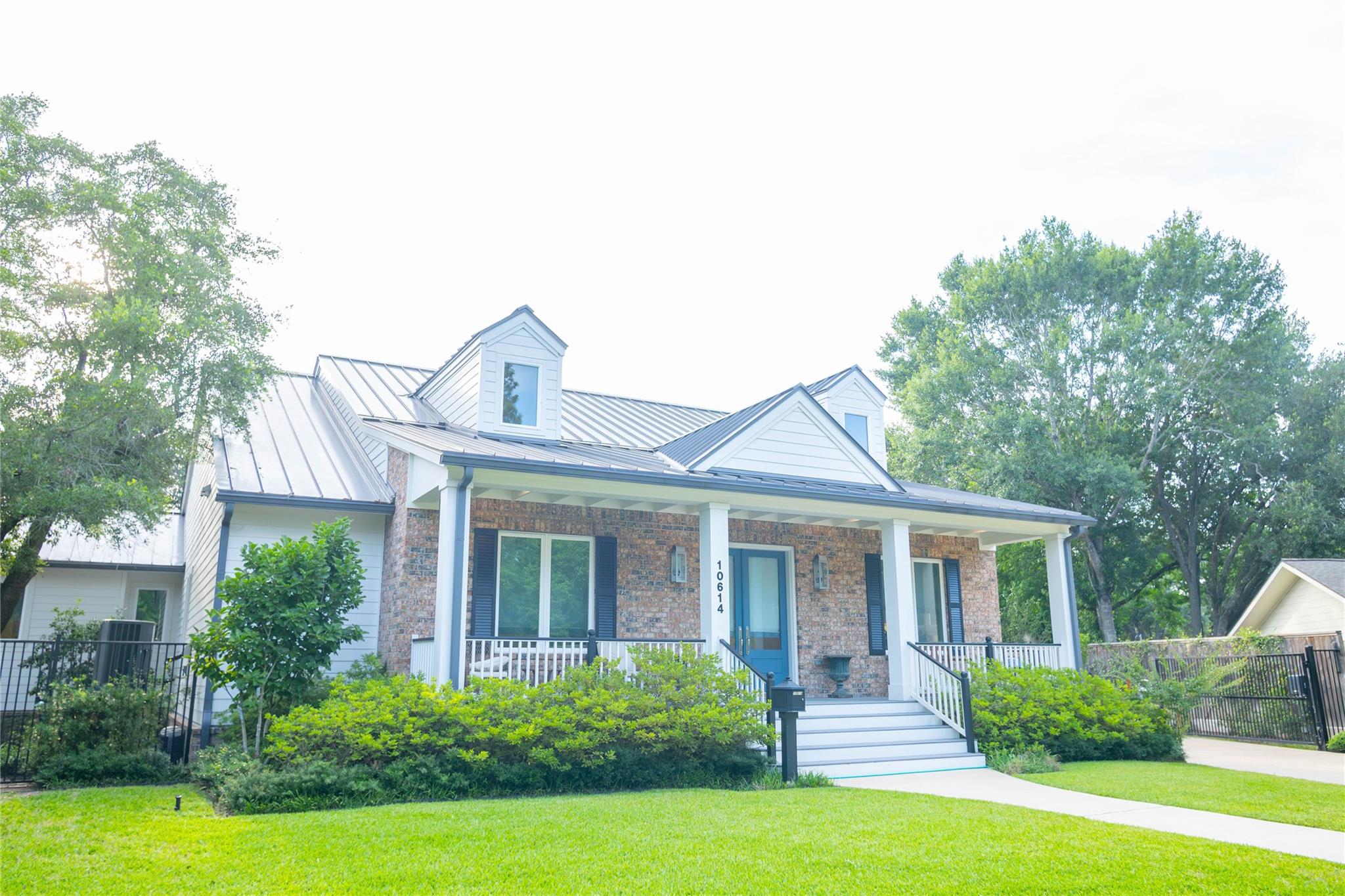 10614 Moonlight Drive