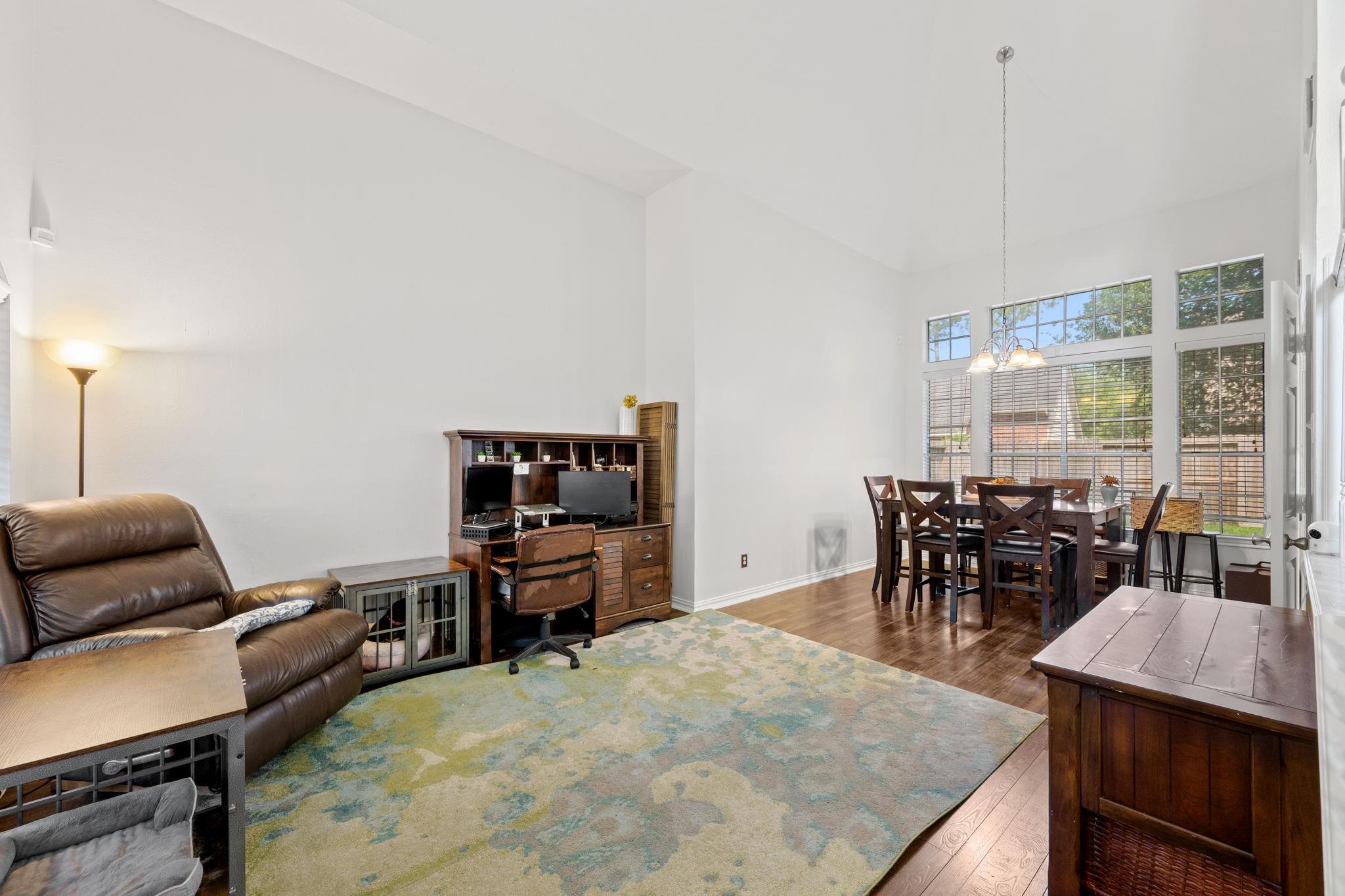 1807 Emerald Lake Court