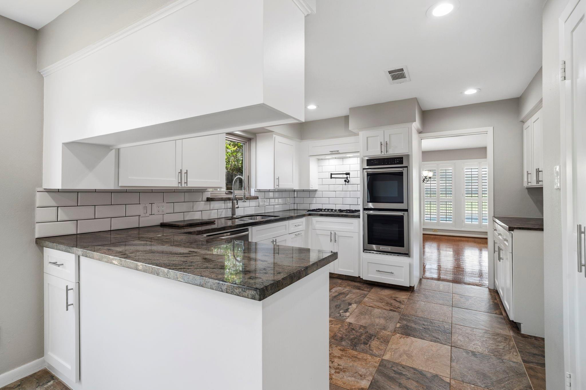 44 Bendwood Drive